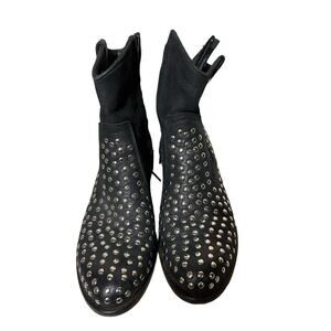 Vera Gomma Black Leather Ankle Boots with Silver Grommets/Studs Size 7.5